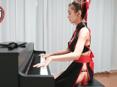 이지Leezy 性感 情趣服装 钢琴弹奏视频合集 