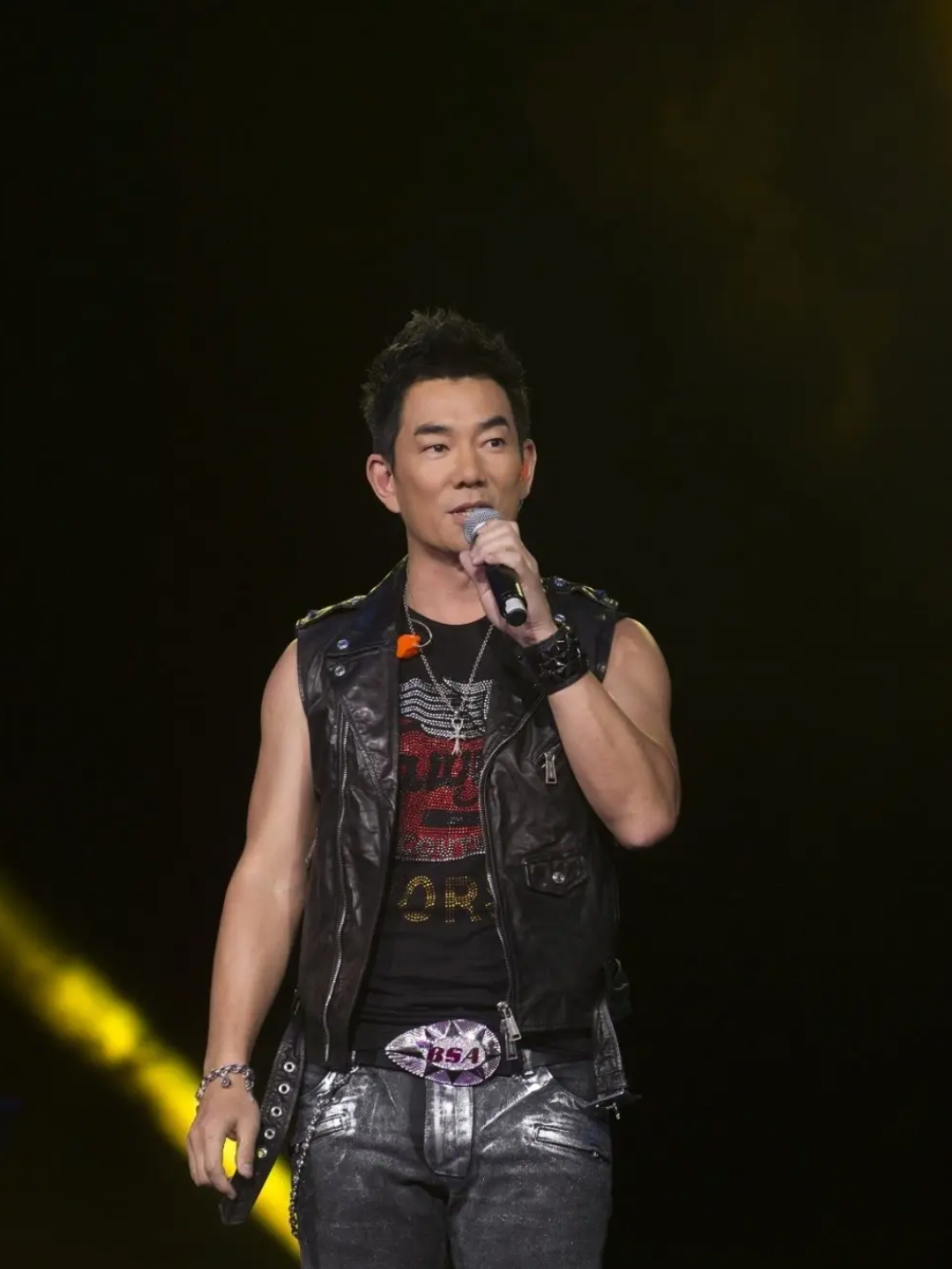 Screenshot_2025-07-18-18-57-14-076_com.ss.android.article.news.png Screenshot_2025-07-18-18-57-14-076_com.ss.android.article.news.png